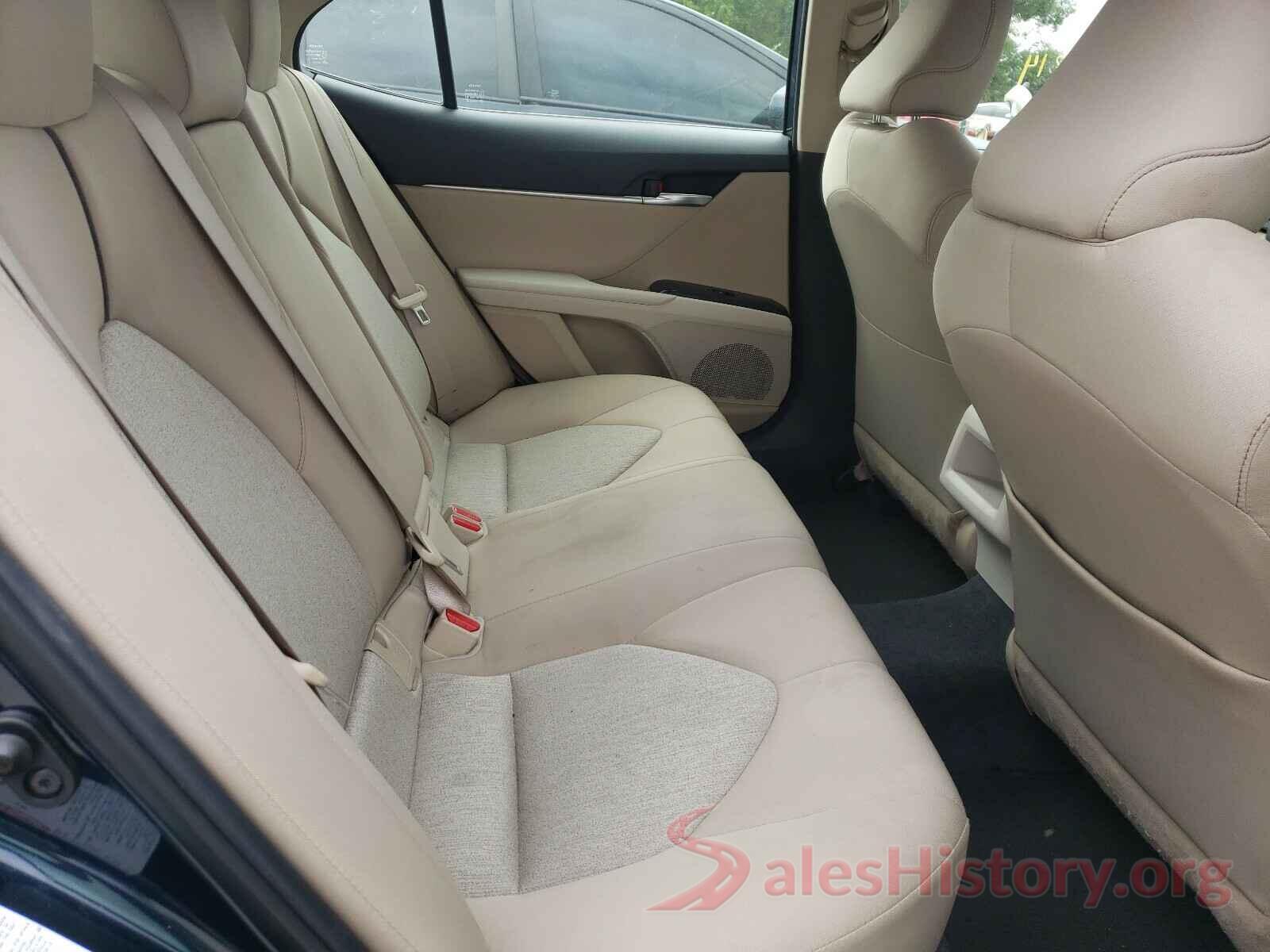 JTNB11HK1J3042707 2018 TOYOTA CAMRY