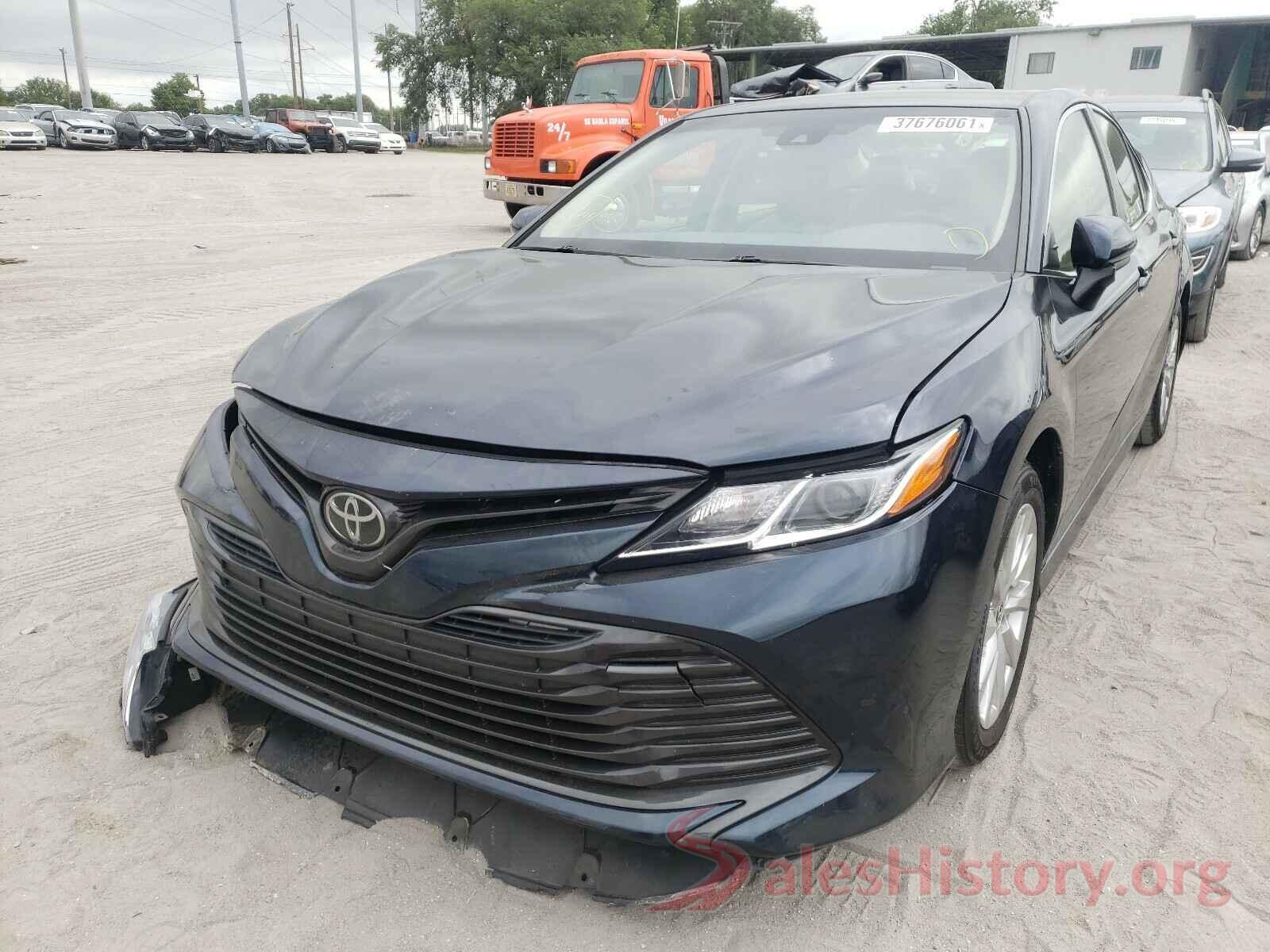 JTNB11HK1J3042707 2018 TOYOTA CAMRY