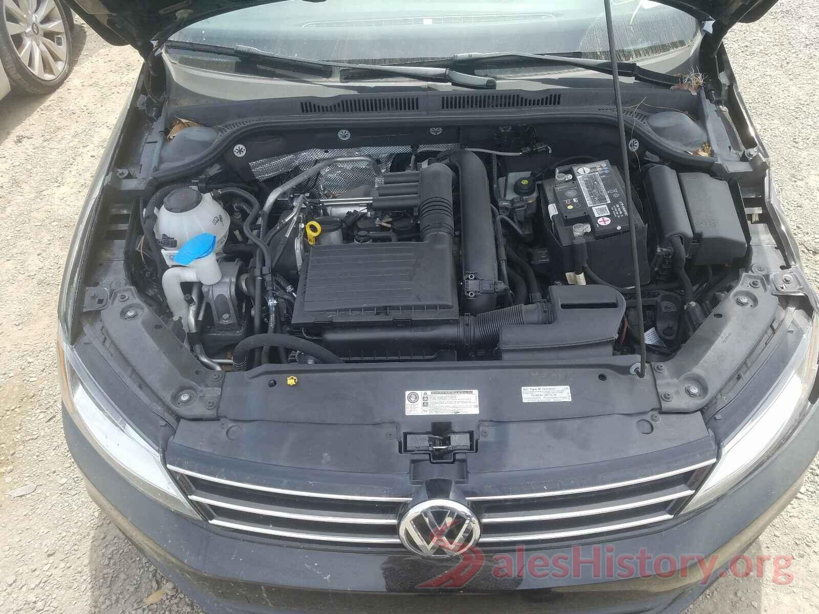 3VW2B7AJ0JM212721 2018 VOLKSWAGEN JETTA