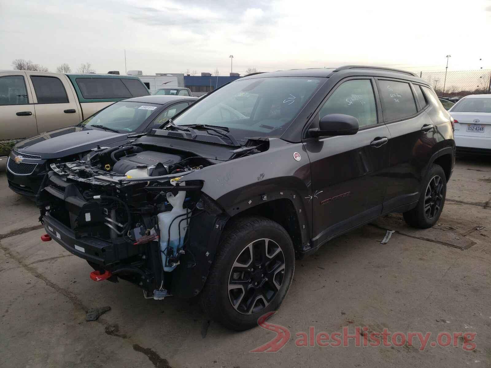 3C4NJDDB4KT756538 2019 JEEP COMPASS