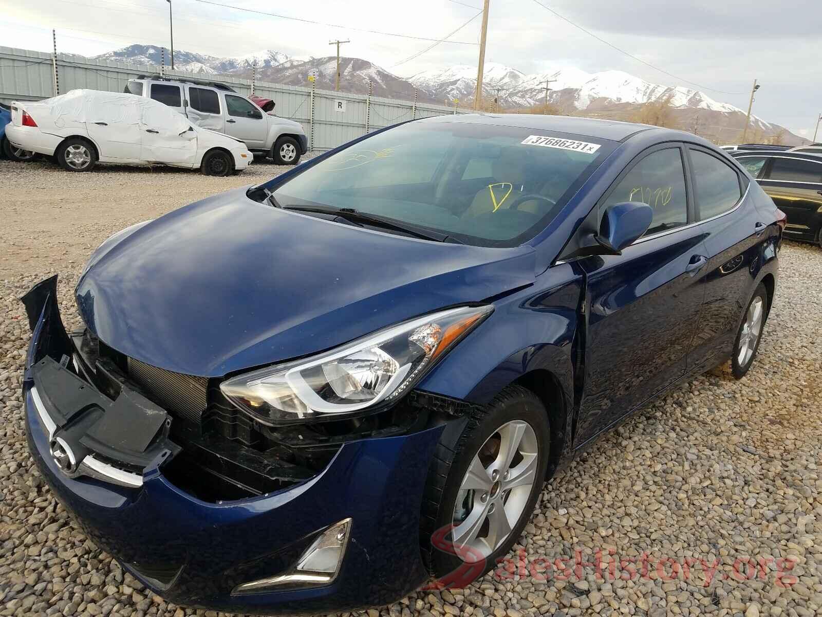 5NPDH4AE9GH784395 2016 HYUNDAI ELANTRA