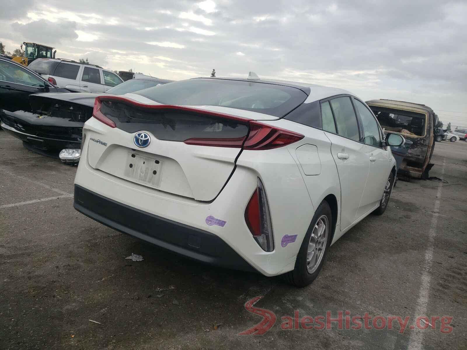 JTDKARFP6J3101140 2018 TOYOTA PRIUS