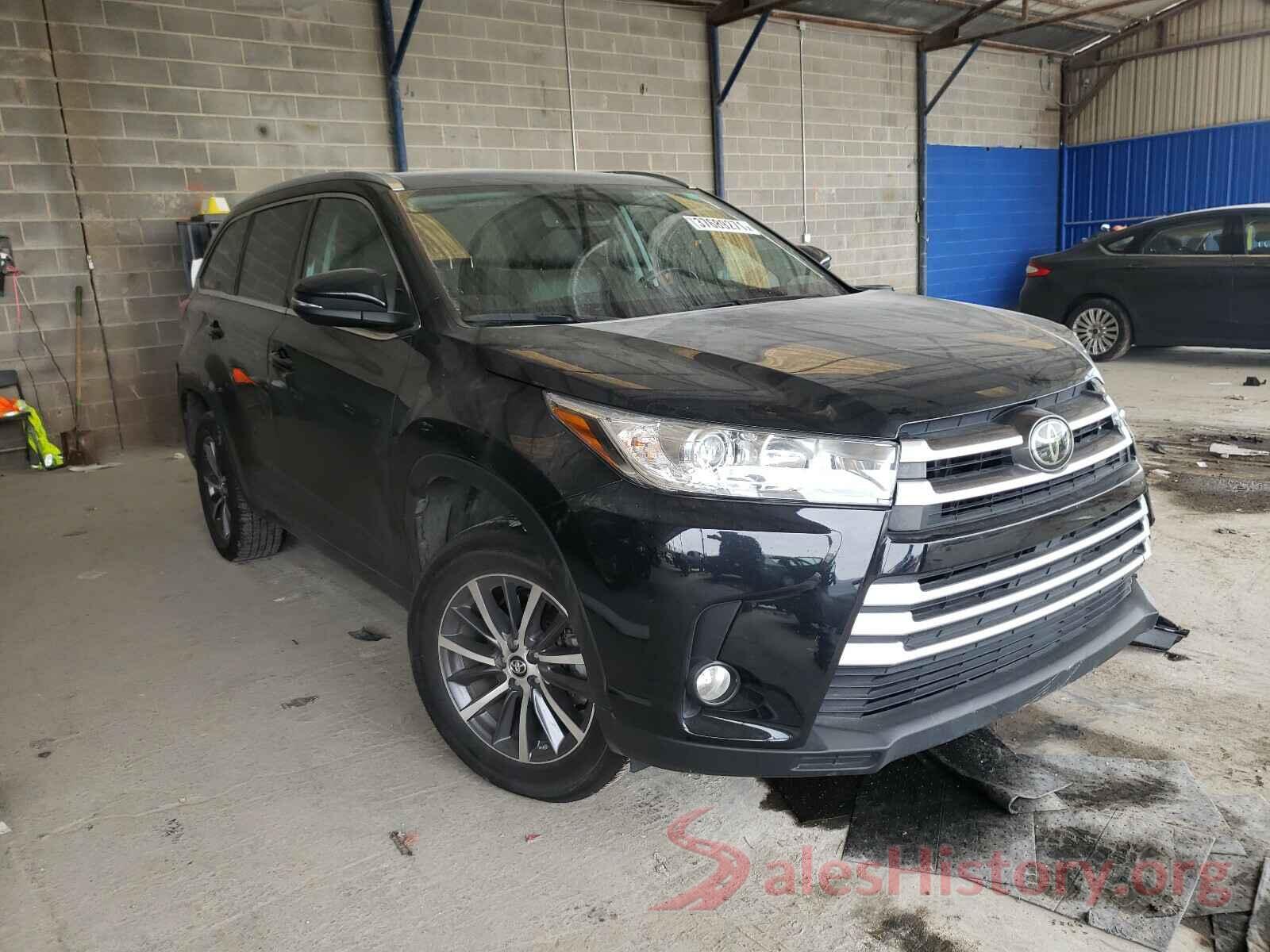 5TDKZRFH7JS527161 2018 TOYOTA HIGHLANDER