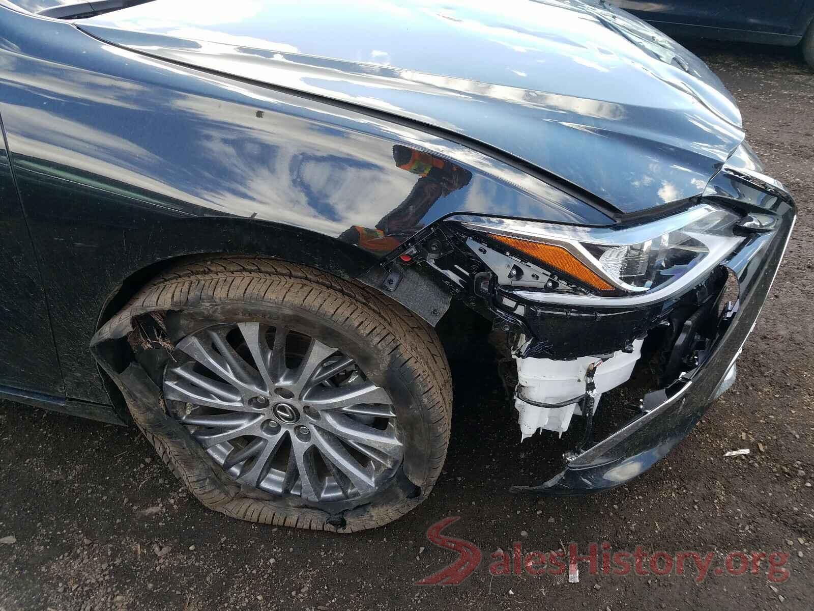 58ADZ1B18MU083523 2021 LEXUS ES350