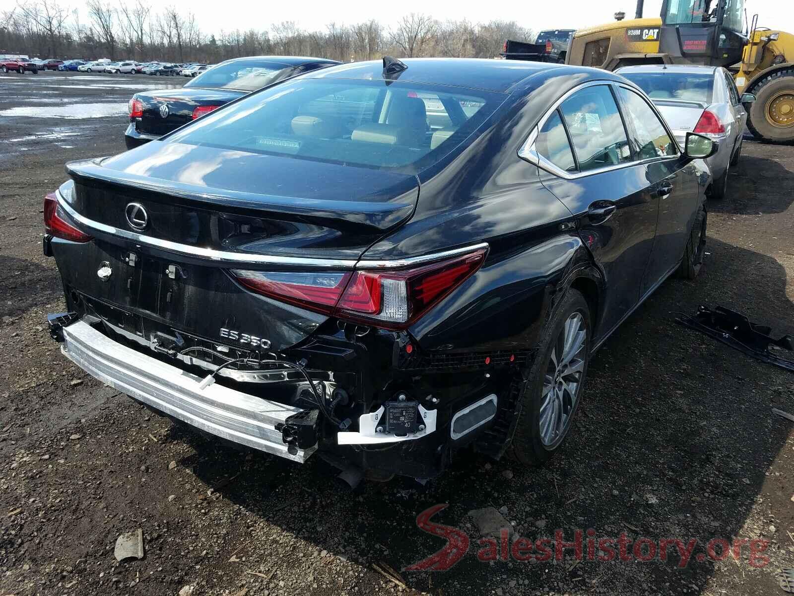 58ADZ1B18MU083523 2021 LEXUS ES350