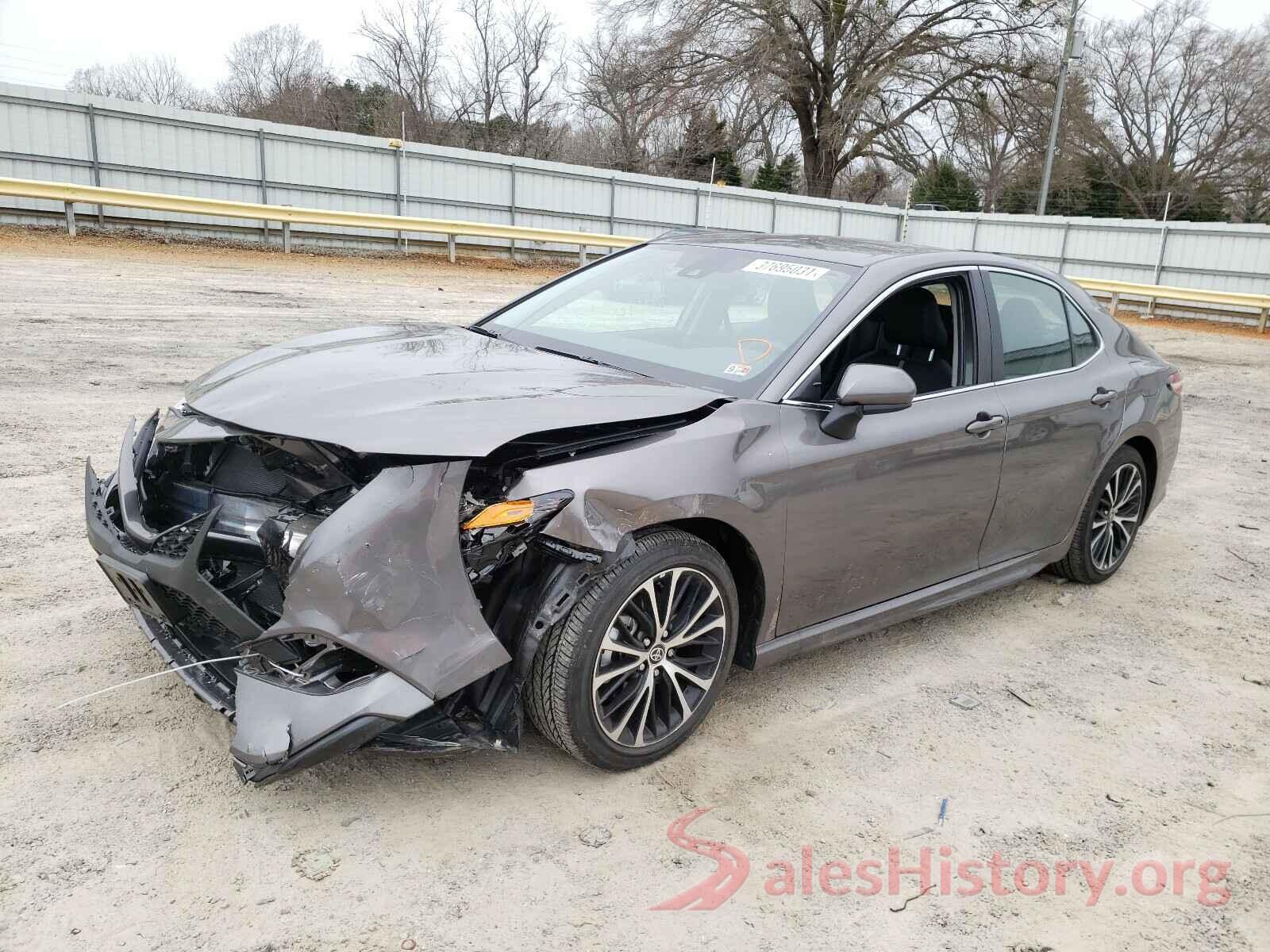 4T1G11AK2LU395471 2020 TOYOTA CAMRY