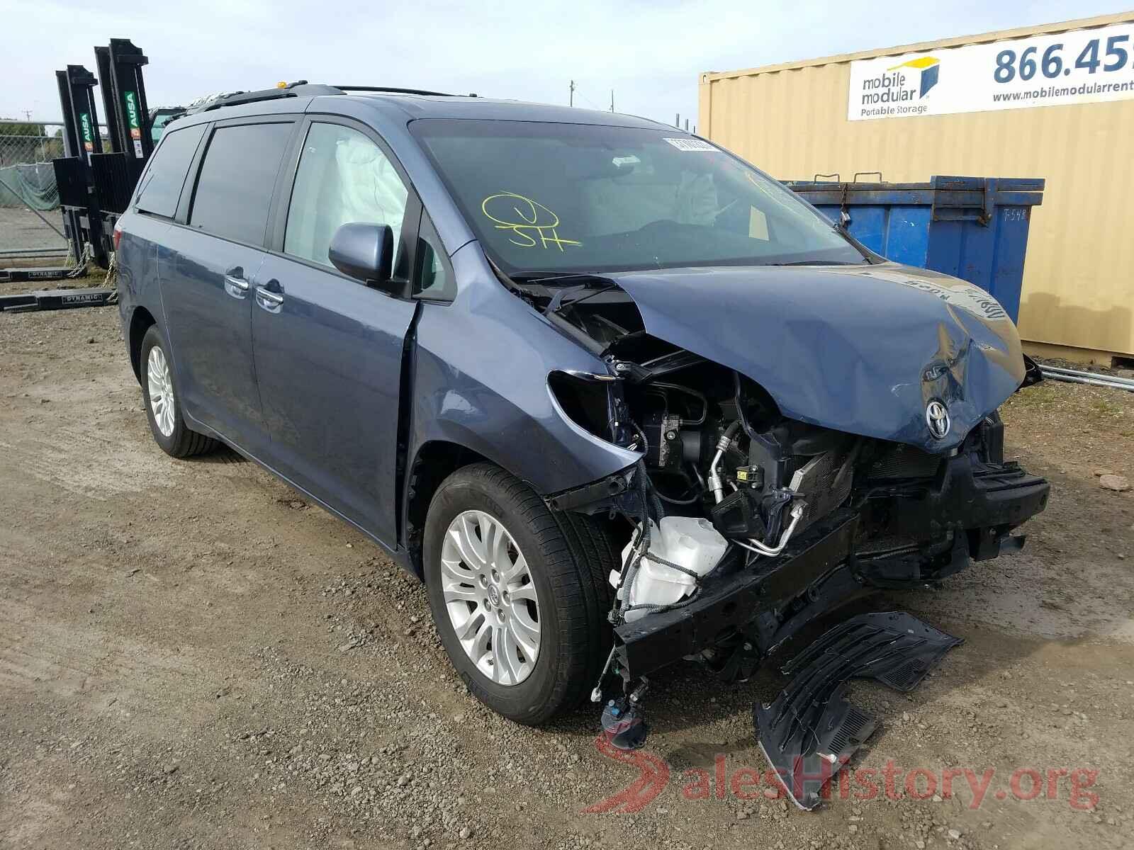 5TDYK3DC6GS747001 2016 TOYOTA SIENNA