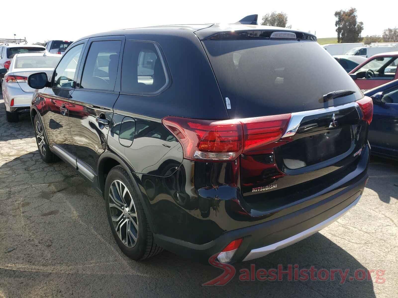 JA4AD3A32JJ004978 2018 MITSUBISHI OUTLANDER