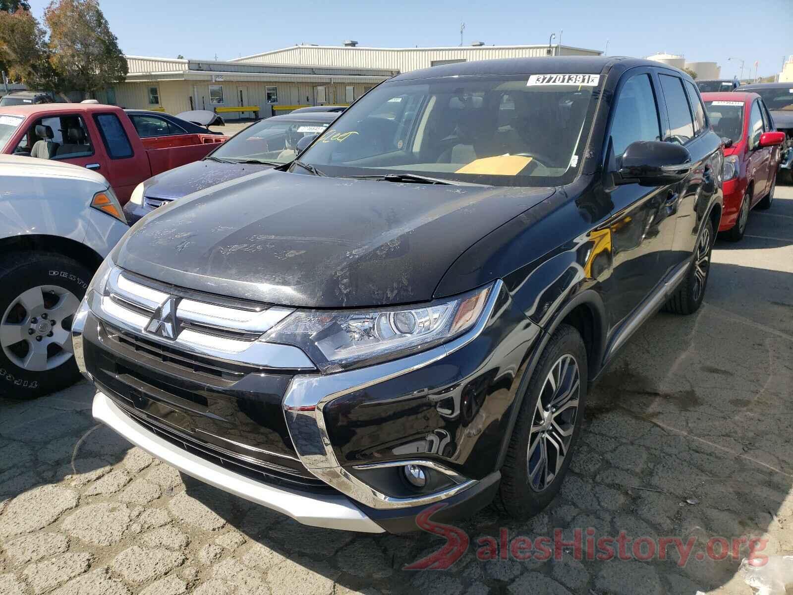 JA4AD3A32JJ004978 2018 MITSUBISHI OUTLANDER