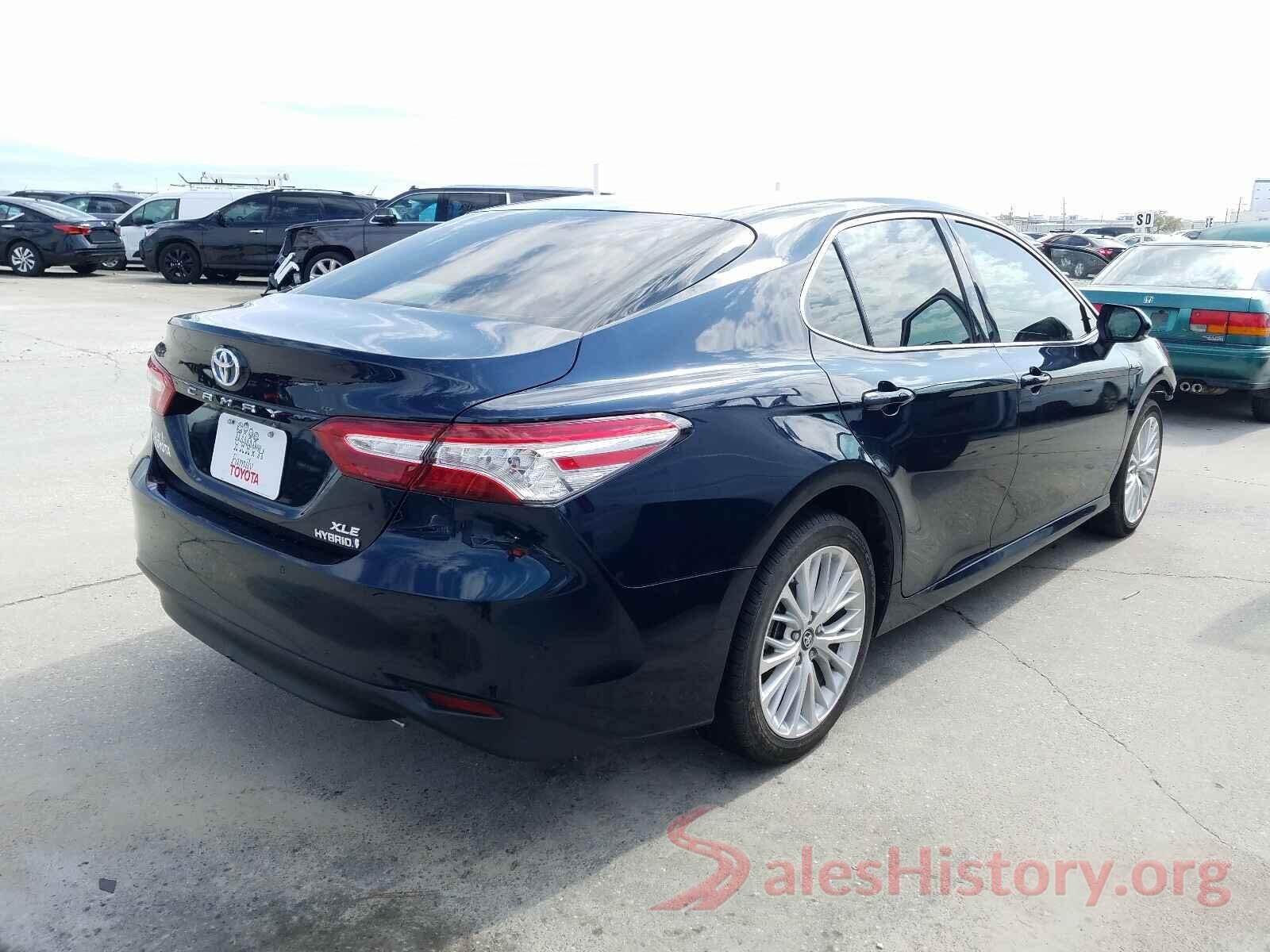 4T1B21HK5JU507335 2018 TOYOTA CAMRY