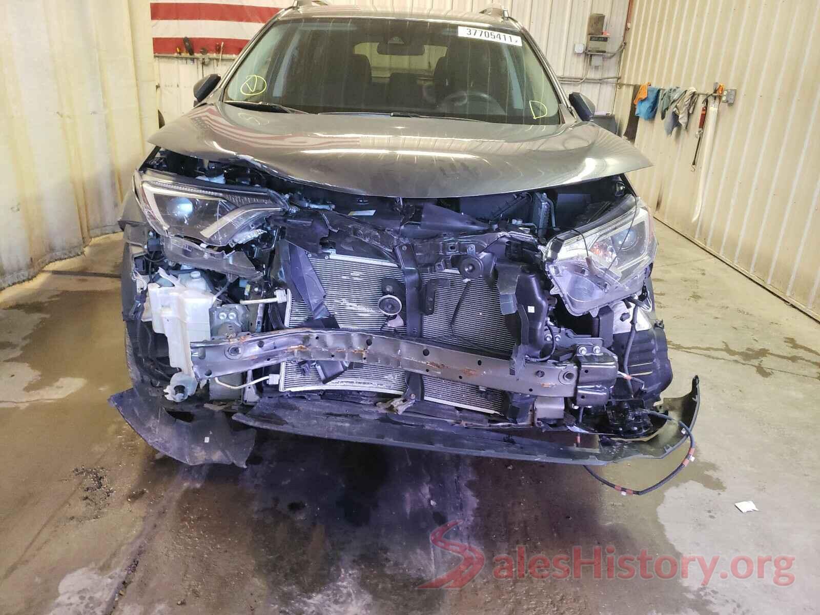 2T3BFREV5HW597556 2017 TOYOTA RAV4