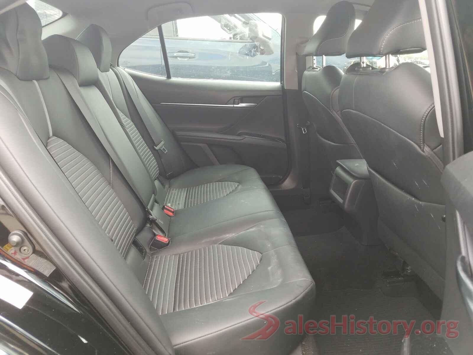 4T1B11HK9JU145657 2018 TOYOTA CAMRY