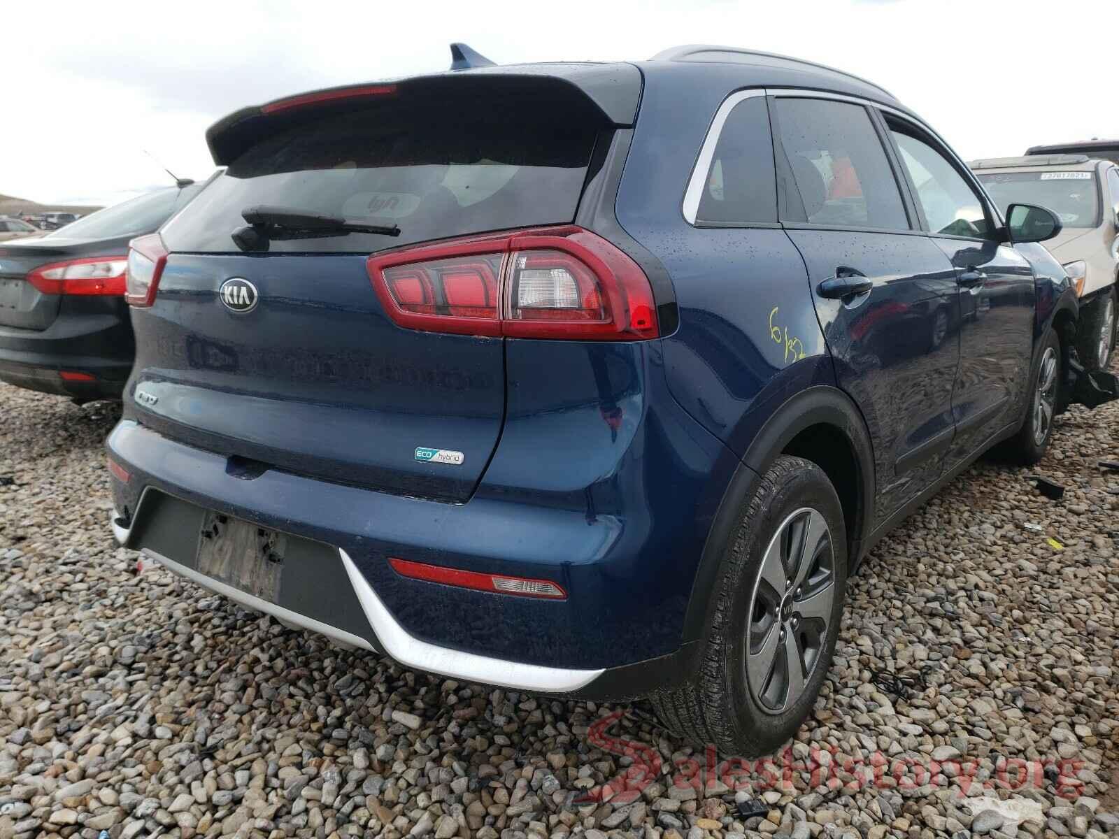 KNDCB3LC2K5262221 2019 KIA NIRO