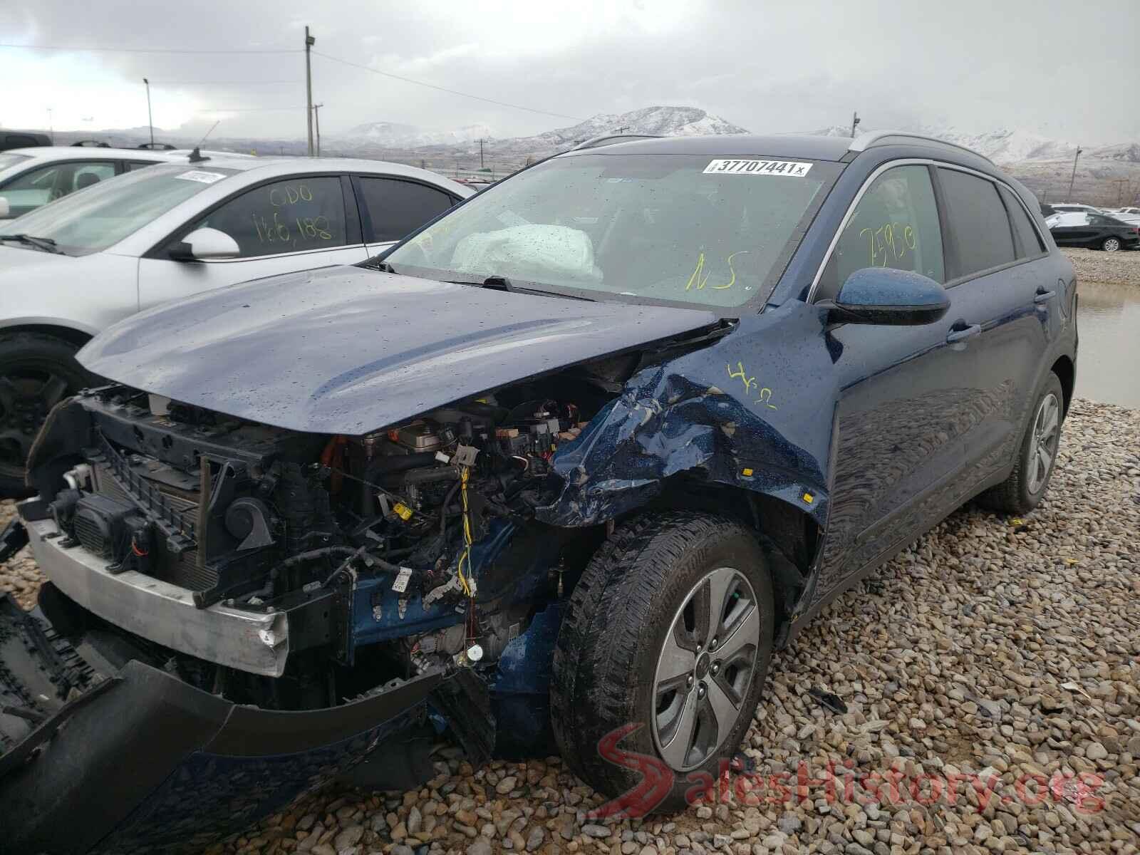 KNDCB3LC2K5262221 2019 KIA NIRO