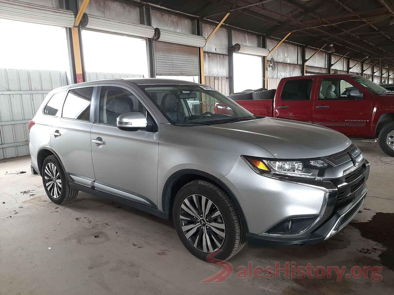 JA4AD3A38KZ034182 2019 MITSUBISHI OUTLANDER