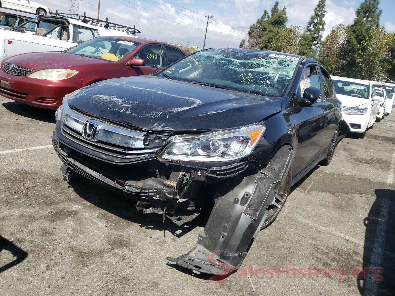 1HGCR2F13HA266621 2017 HONDA ACCORD