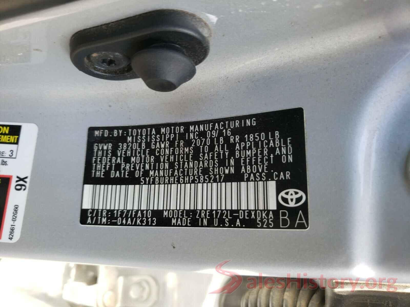 5YFBURHE6HP585217 2017 TOYOTA COROLLA