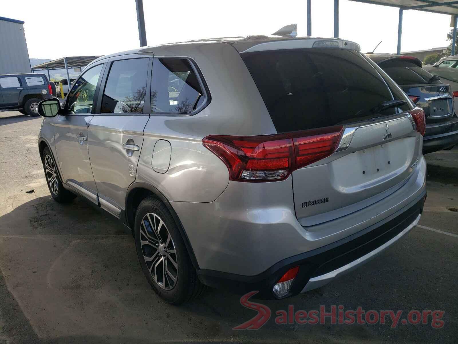 JA4AD3A33JZ055195 2018 MITSUBISHI OUTLANDER