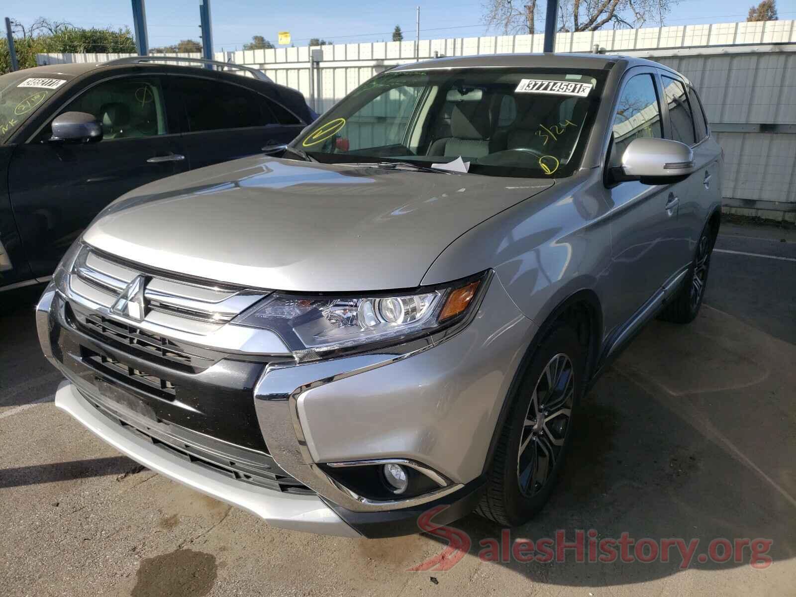 JA4AD3A33JZ055195 2018 MITSUBISHI OUTLANDER