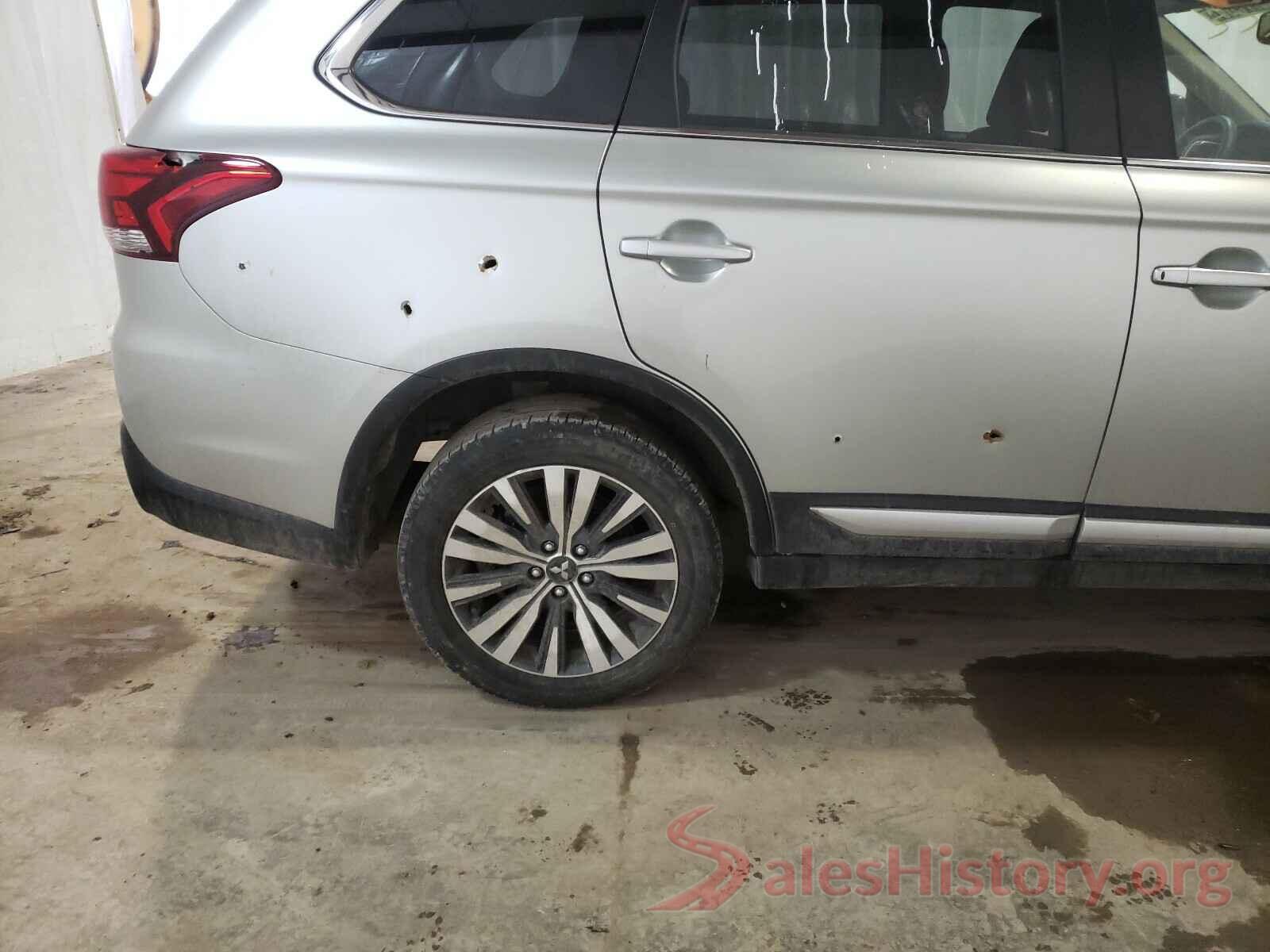 JA4AZ3A32LZ021060 2020 MITSUBISHI OUTLANDER