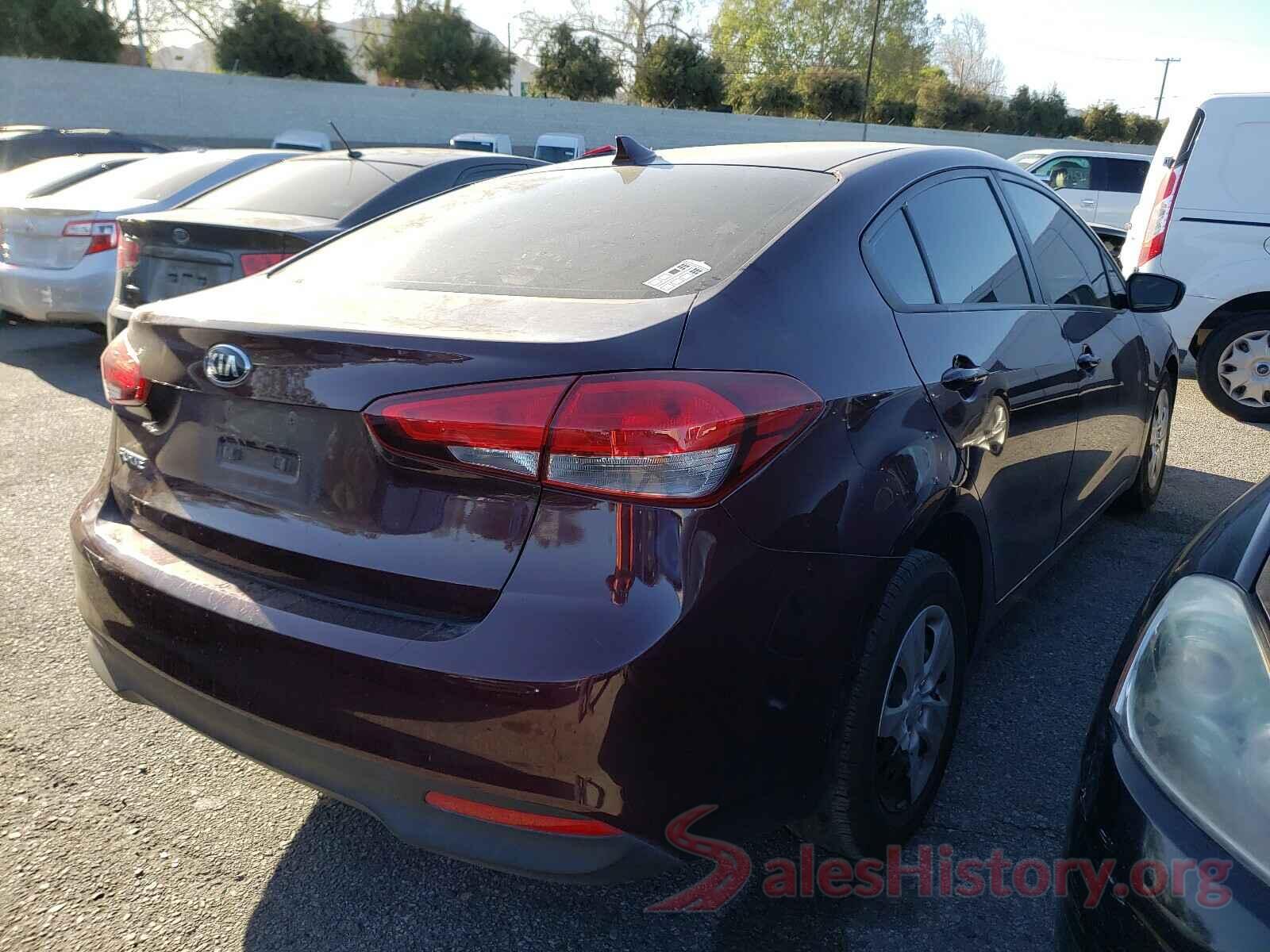 3KPFK4A71JE183411 2018 KIA FORTE