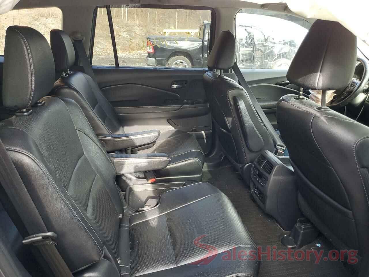 5FNYF6H06HB069104 2017 HONDA PILOT