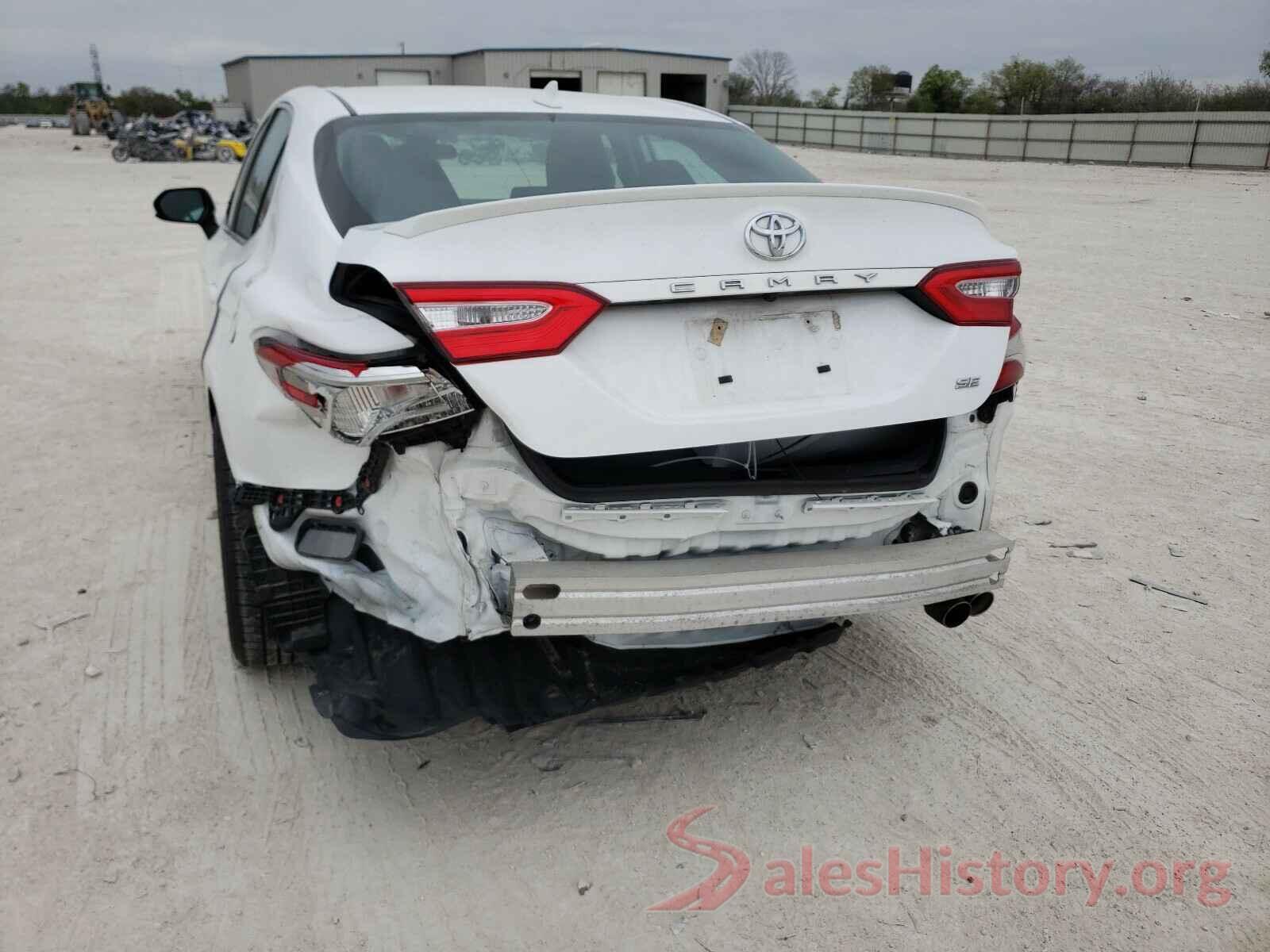 4T1B11HK8KU762744 2019 TOYOTA CAMRY