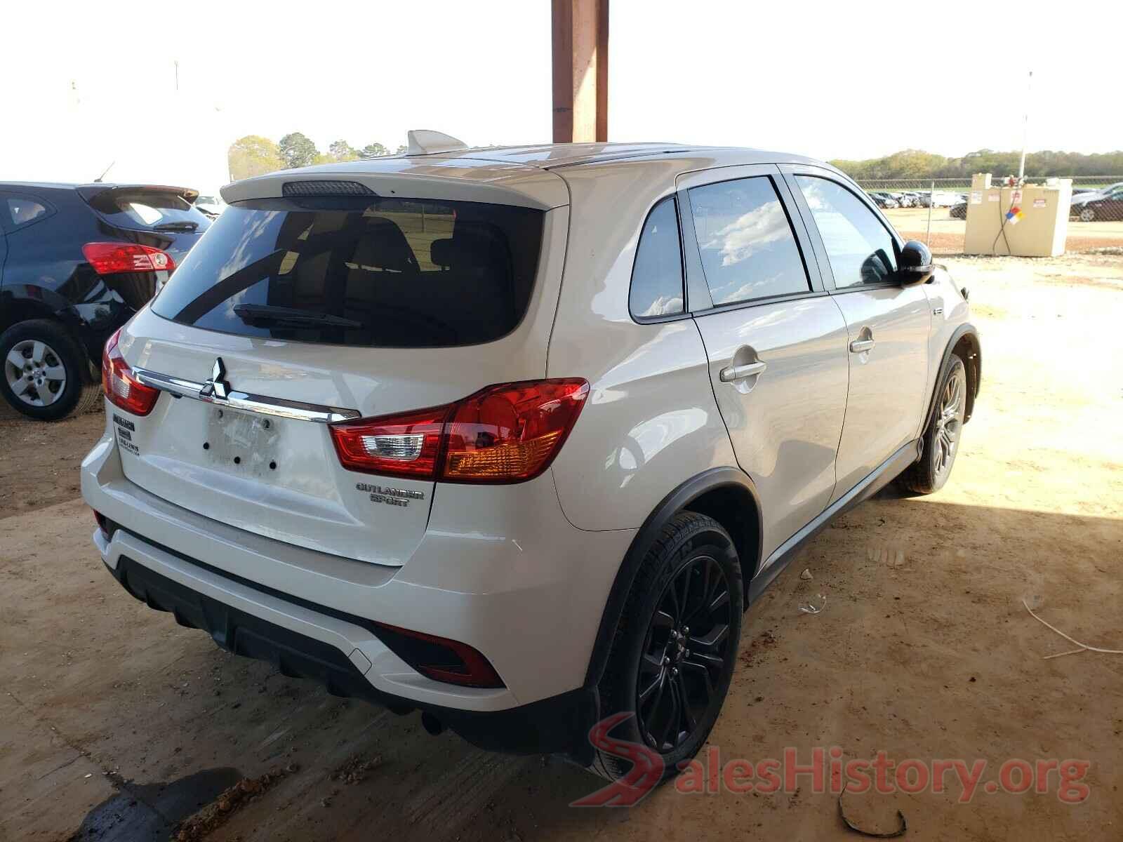 JA4AP3AU5JU014290 2018 MITSUBISHI OUTLANDER