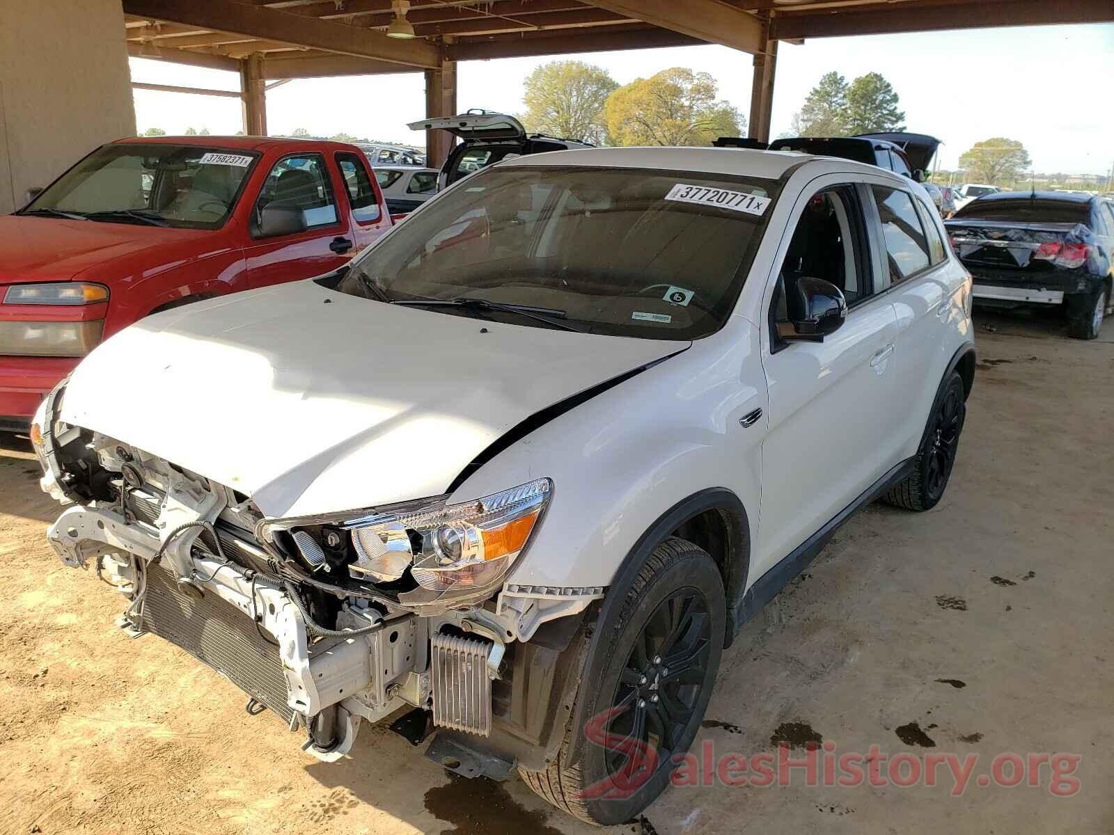 JA4AP3AU5JU014290 2018 MITSUBISHI OUTLANDER