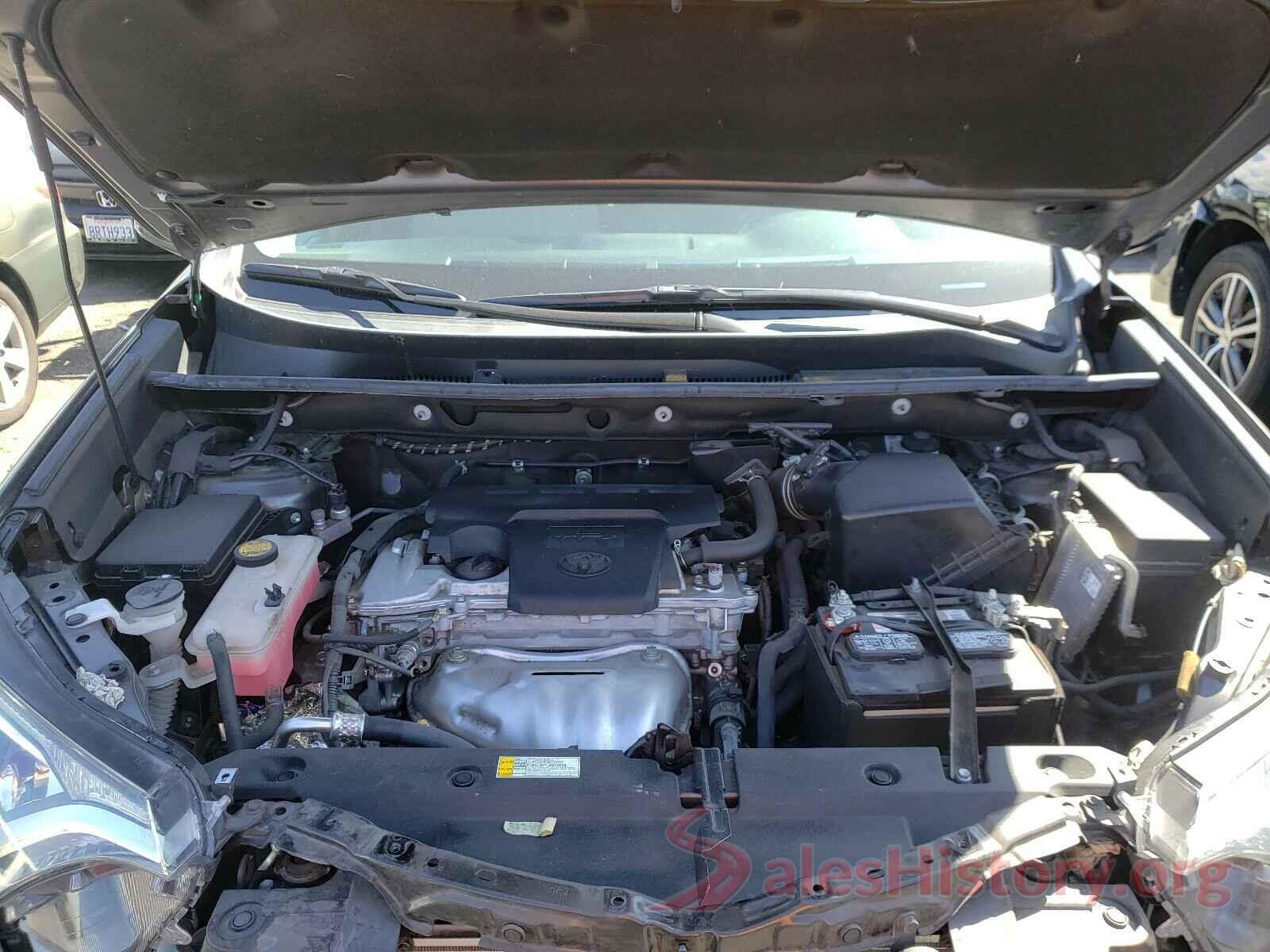 2T3ZFREV0HW313538 2017 TOYOTA RAV4