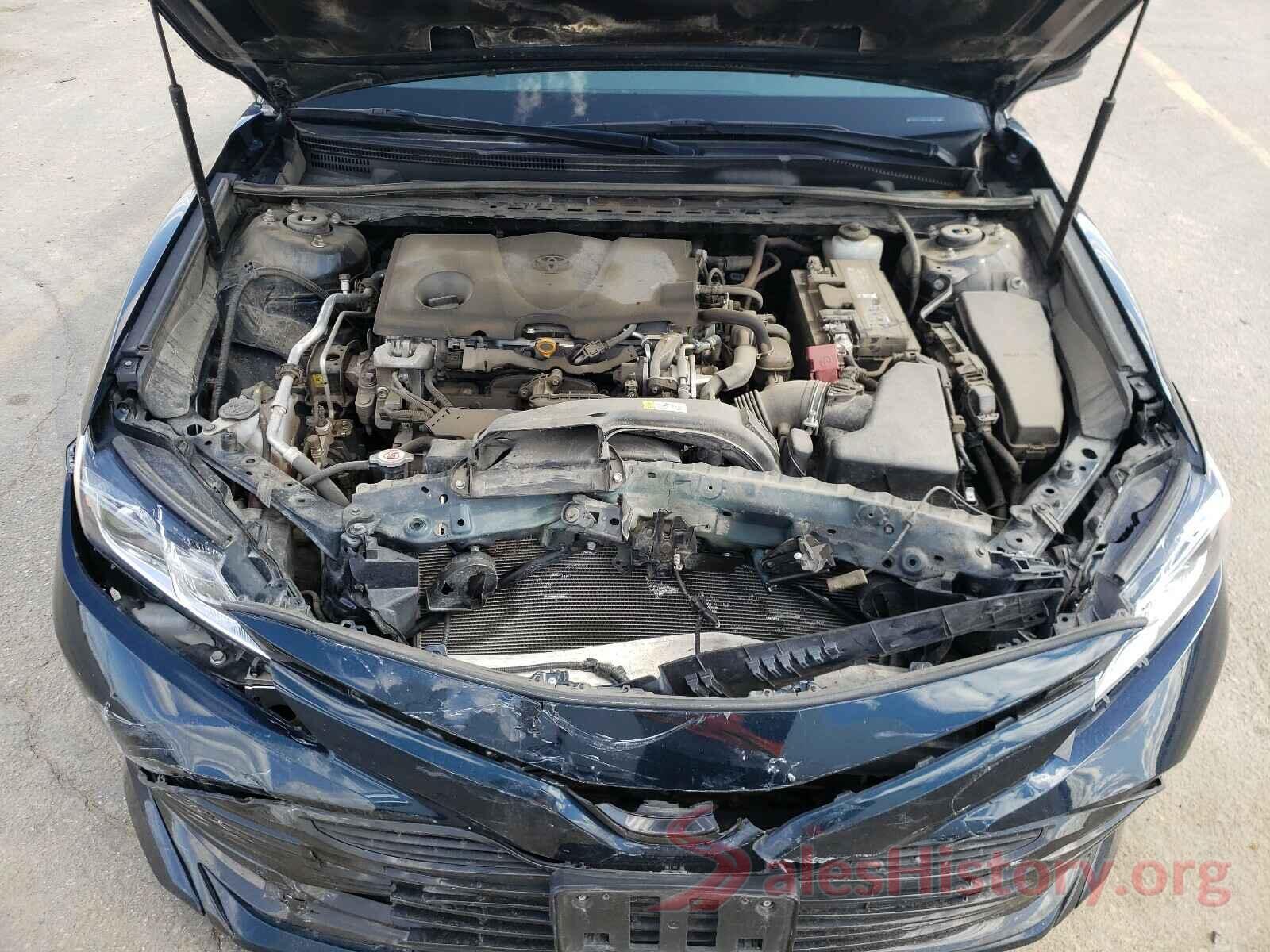 4T1B11HK7JU592374 2018 TOYOTA CAMRY