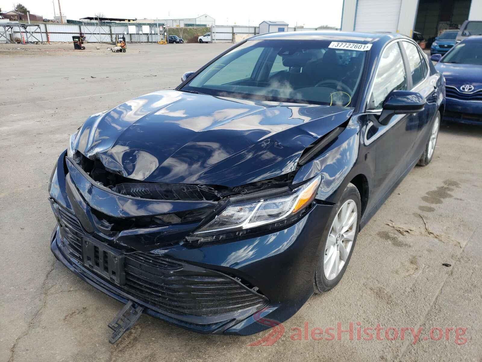 4T1B11HK7JU592374 2018 TOYOTA CAMRY