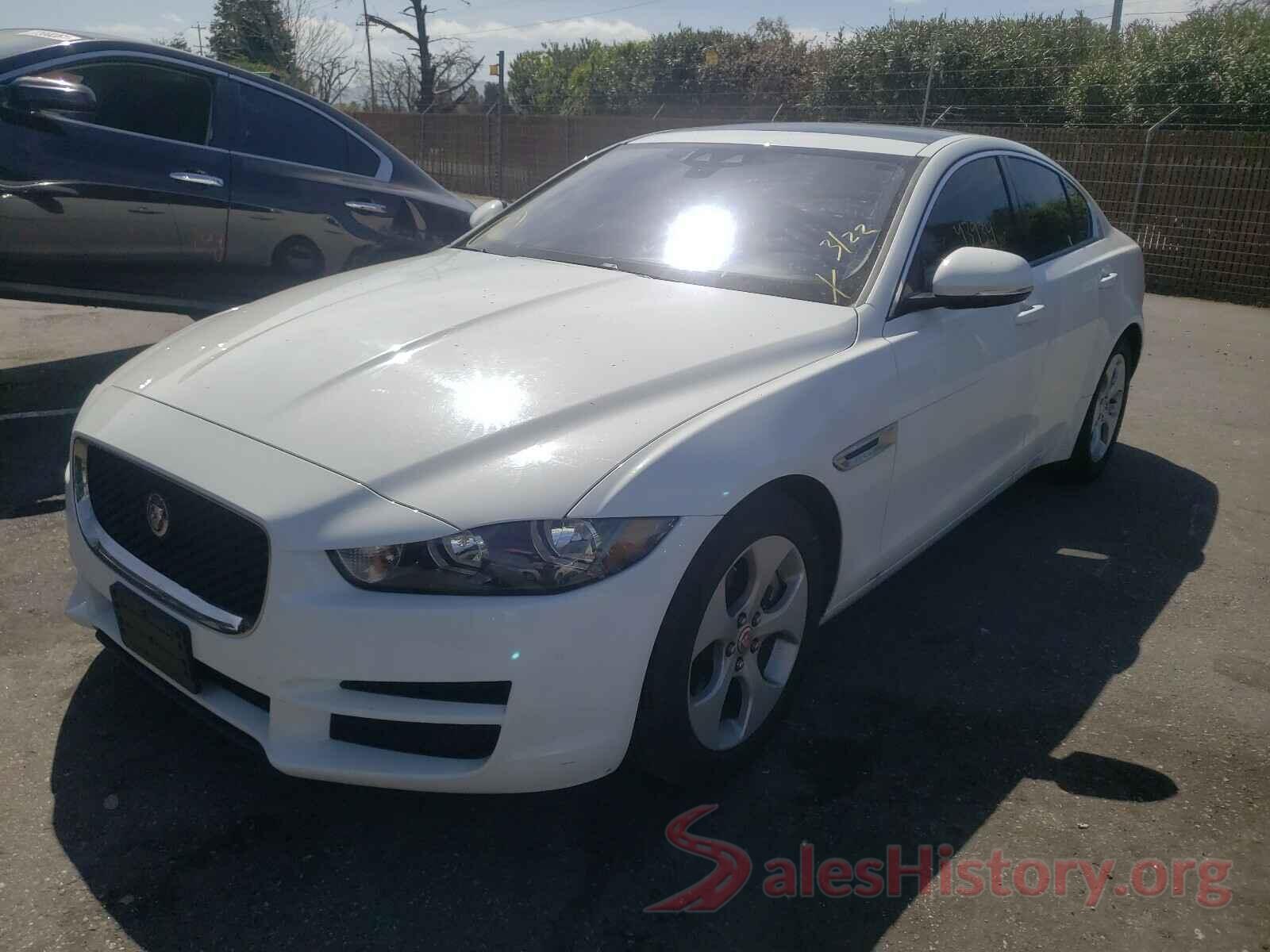 SAJAR4FX8JCP31377 2018 JAGUAR XE