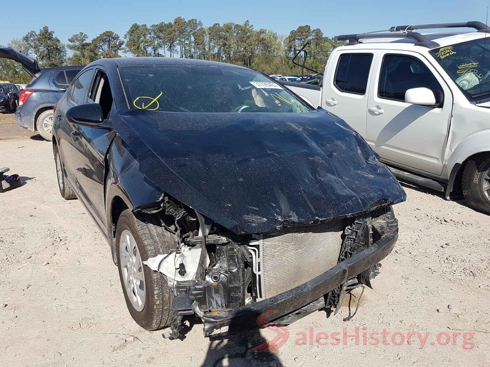 5NPD74LF0KH455666 2019 HYUNDAI ELANTRA