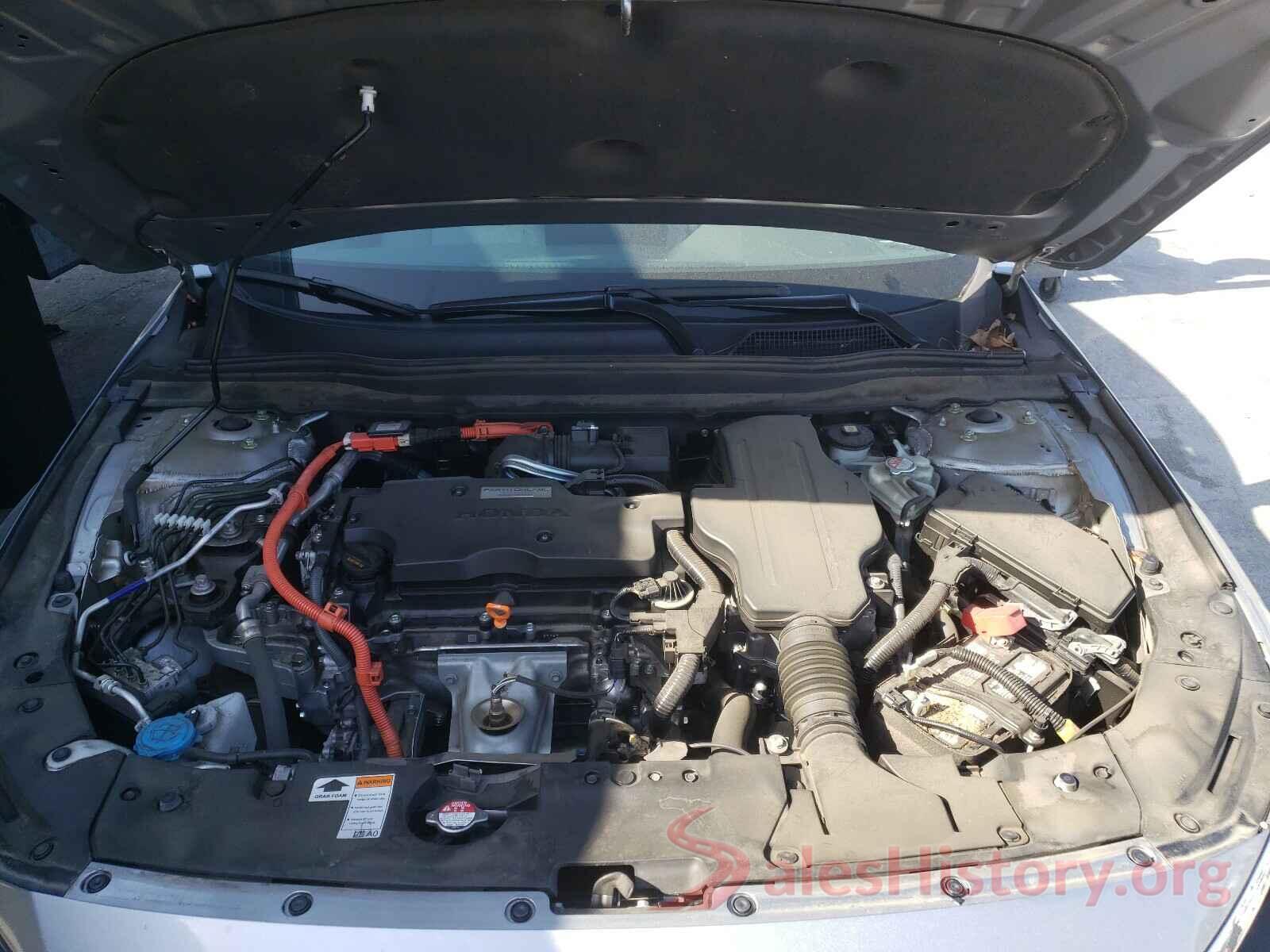 1HGCV3F1XJA009639 2018 HONDA ACCORD