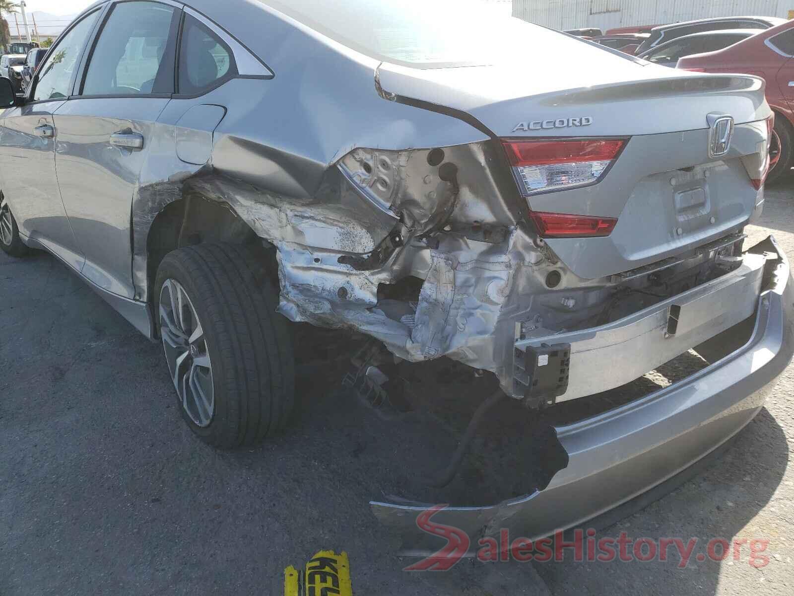 1HGCV3F1XJA009639 2018 HONDA ACCORD