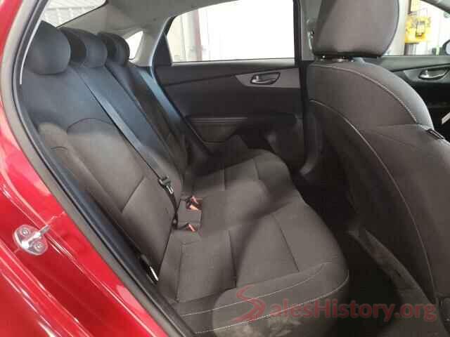 3KPF24AD5ME389129 2021 KIA FORTE