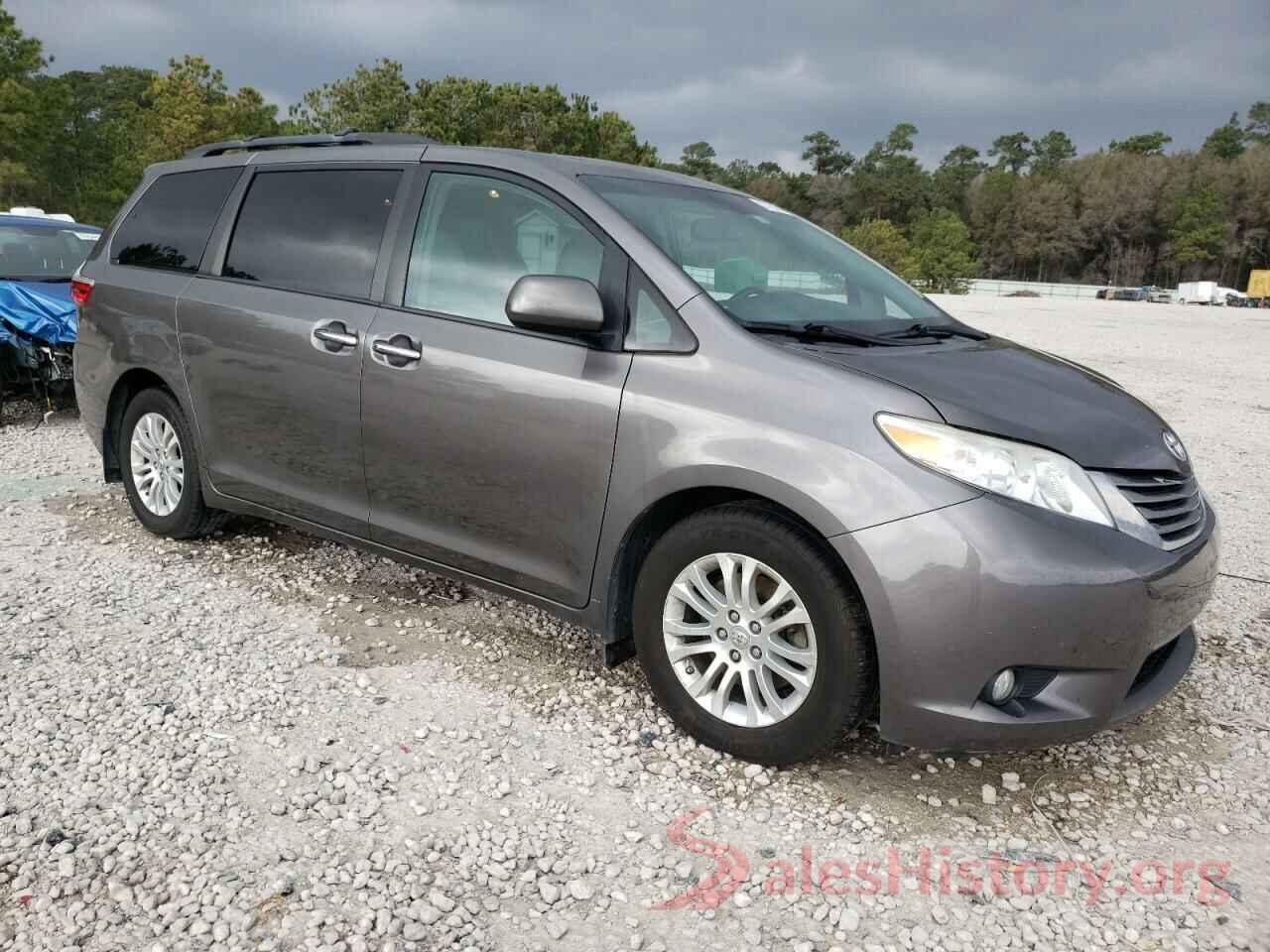 5TDYZ3DC3HS787274 2017 TOYOTA SIENNA