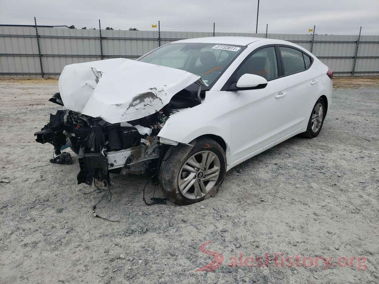 5NPD84LF2KH475303 2019 HYUNDAI ELANTRA