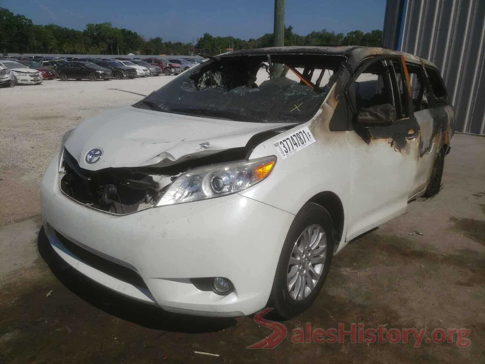 5TDYK3DC8GS694818 2016 TOYOTA SIENNA