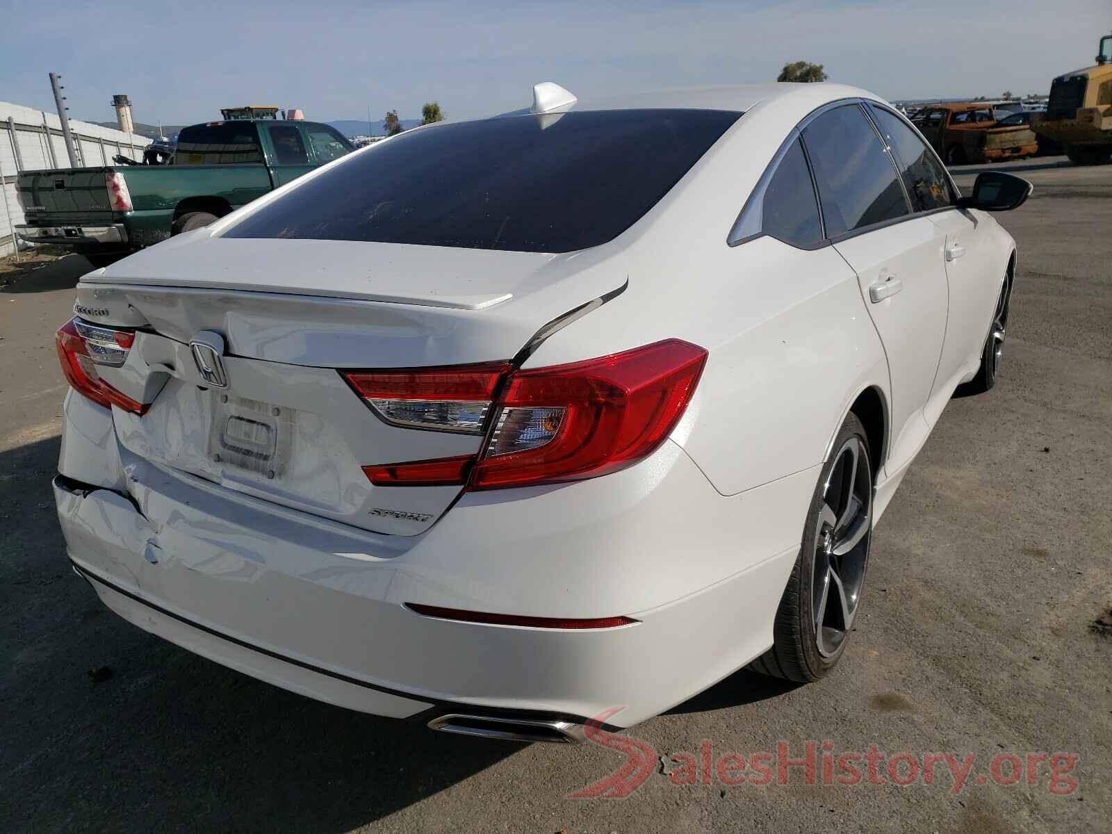 1HGCV1F35JA215716 2018 HONDA ACCORD