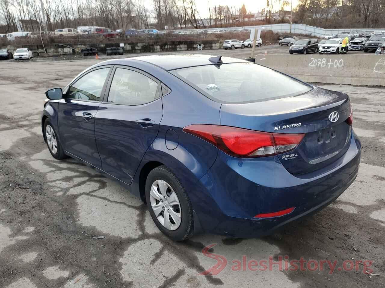 5NPDH4AE1GH685215 2016 HYUNDAI ELANTRA