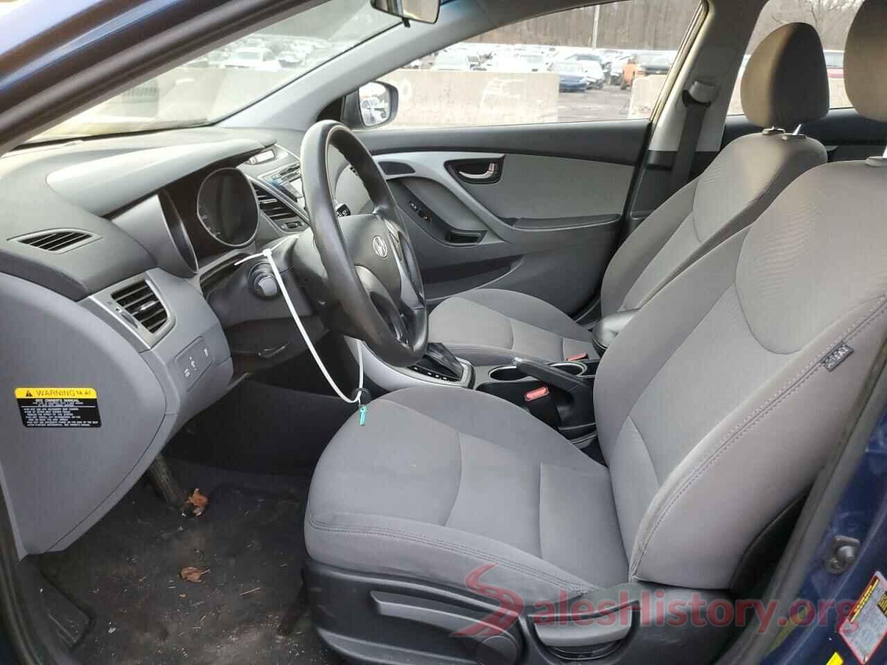 5NPDH4AE1GH685215 2016 HYUNDAI ELANTRA