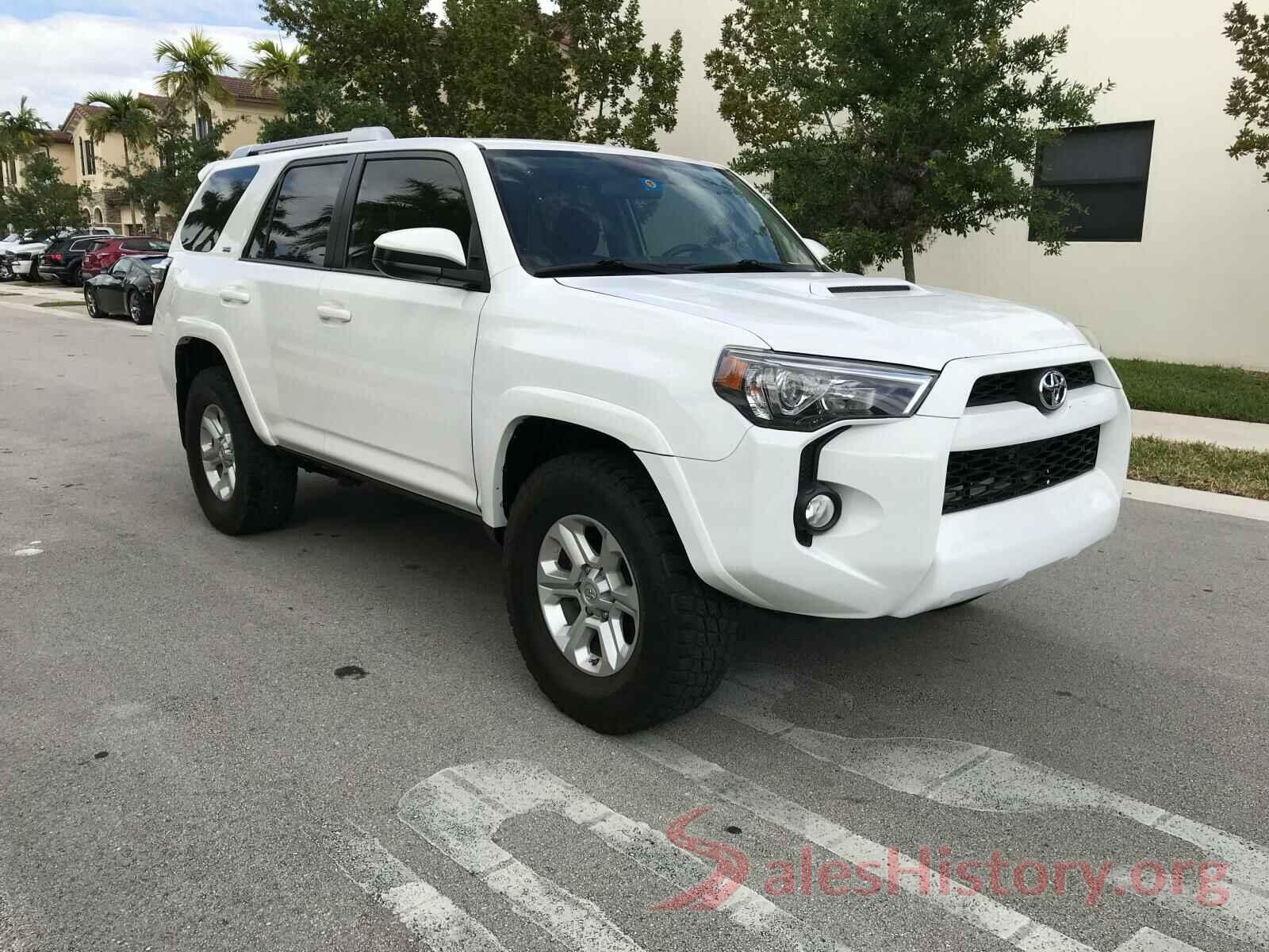 JTEBU5JR4H5442393 2017 TOYOTA 4RUNNER