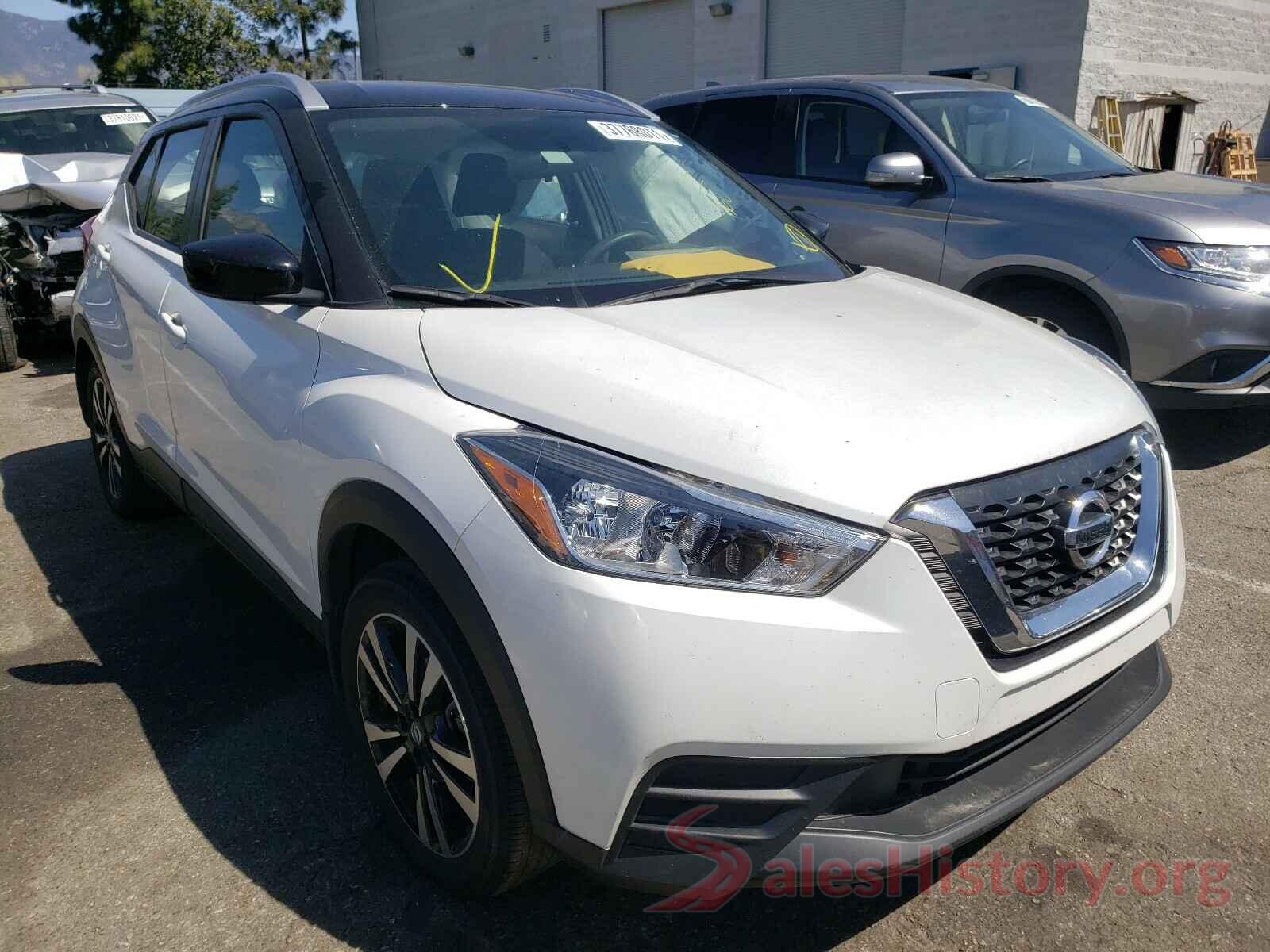 3N1CP5CU0JL503863 2018 NISSAN KICKS