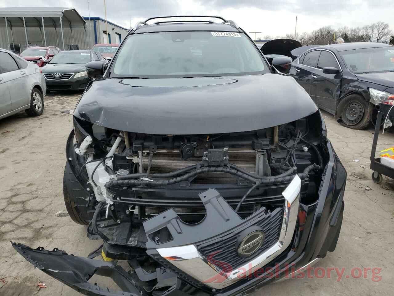 JN8AT2MT7KW262663 2019 NISSAN ROGUE