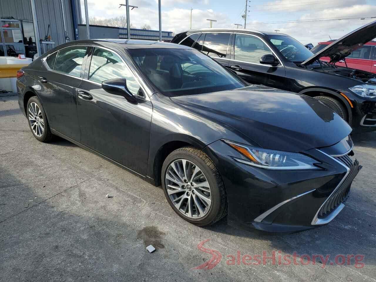 58ABZ1B17KU042675 2019 LEXUS ES350