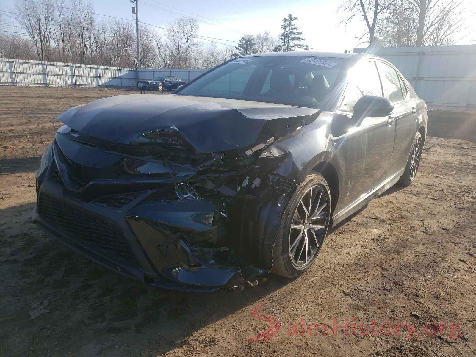 4T1G11AK8MU417166 2021 TOYOTA CAMRY