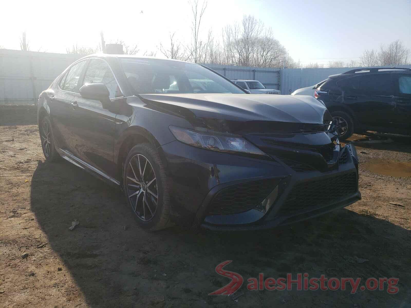 4T1G11AK8MU417166 2021 TOYOTA CAMRY