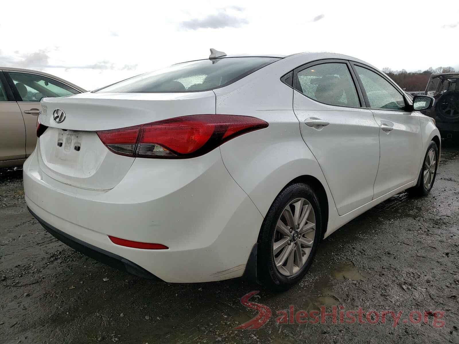 5NPDH4AE9GH733494 2016 HYUNDAI ELANTRA